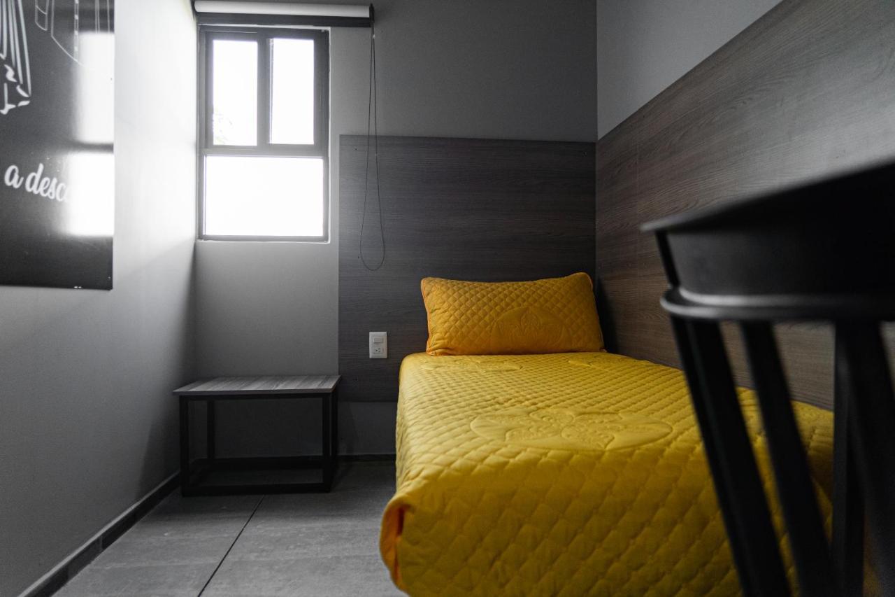 Habitación Individual con baño compartido