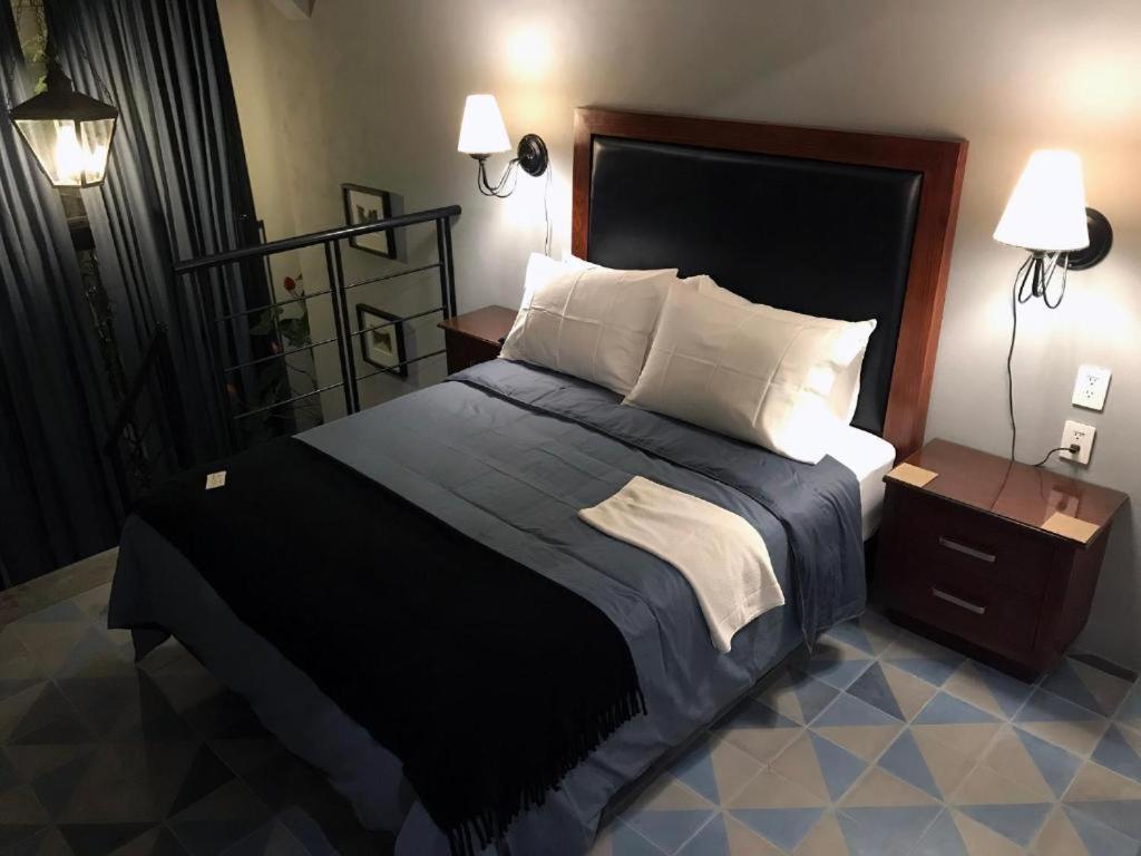 One-Bedroom Apartment,1500154180:JPEG