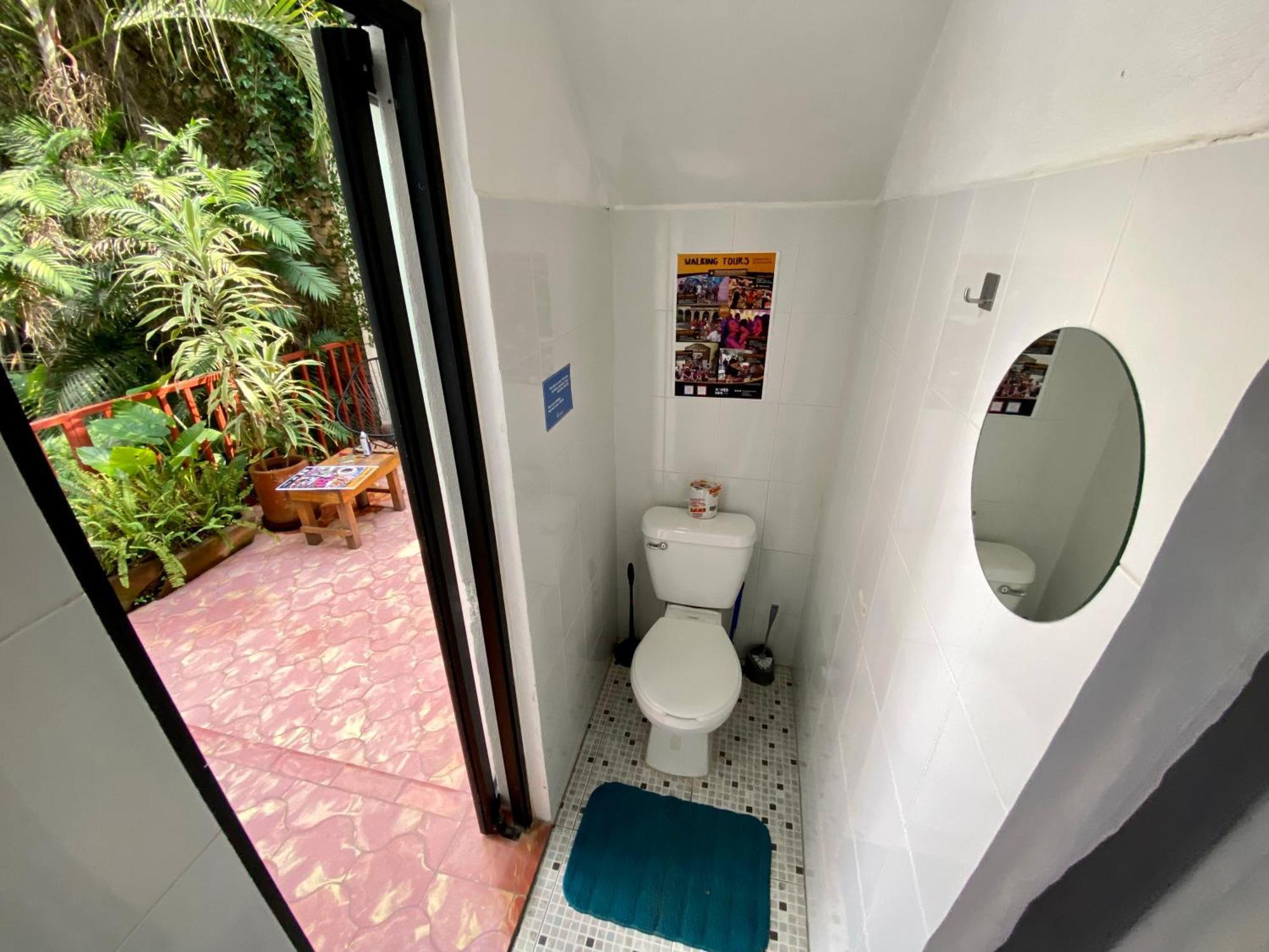 Habitación Doble con baño compartido