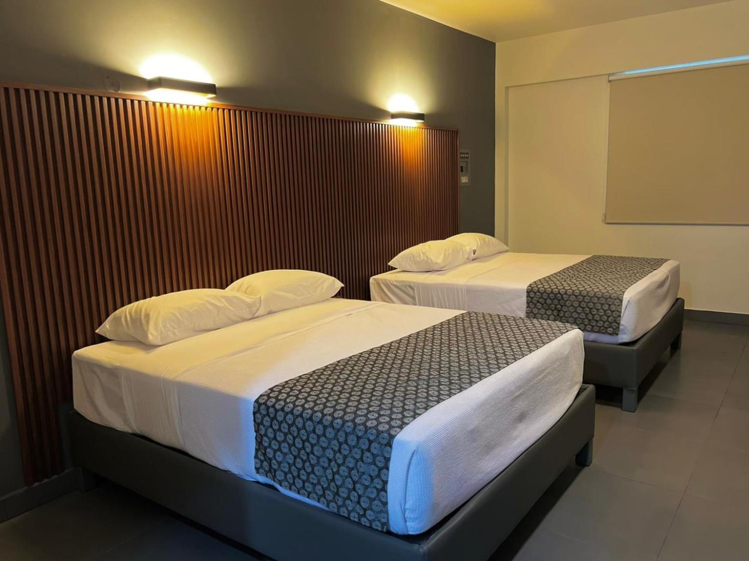 Deluxe Twin Room,1618844379:JPEG