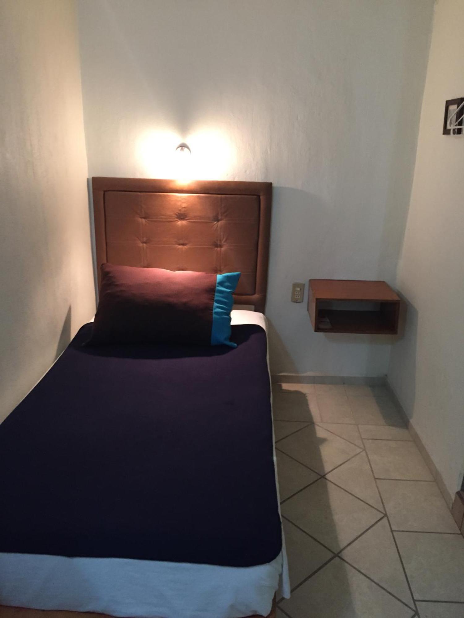 Habitación Familiar con baño privado