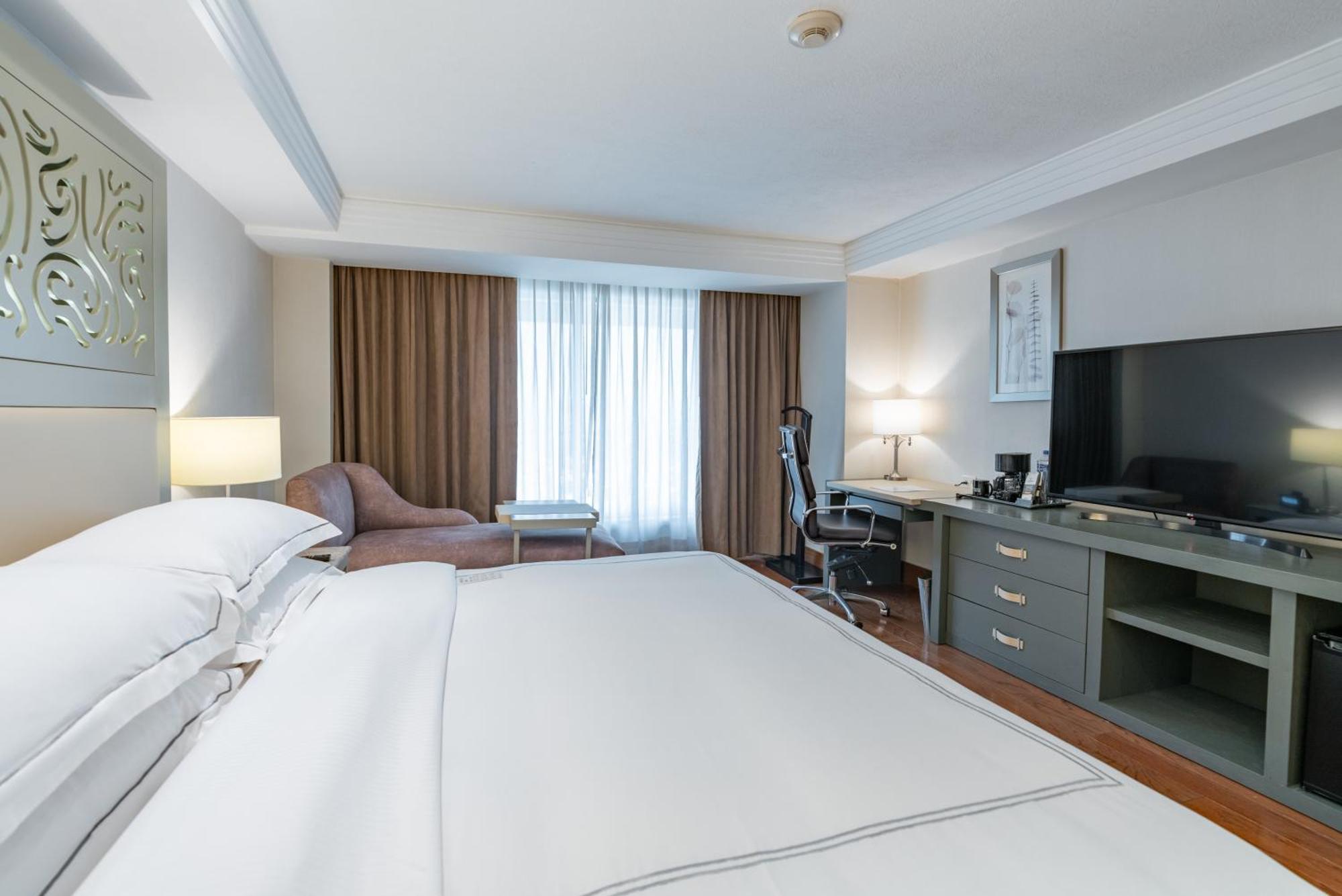 Suite Premium Level,1746850036:JPEG