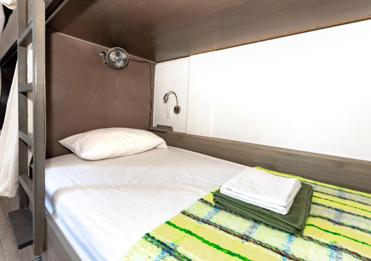 Bed in 4-Bed Mixed Dormitory Room