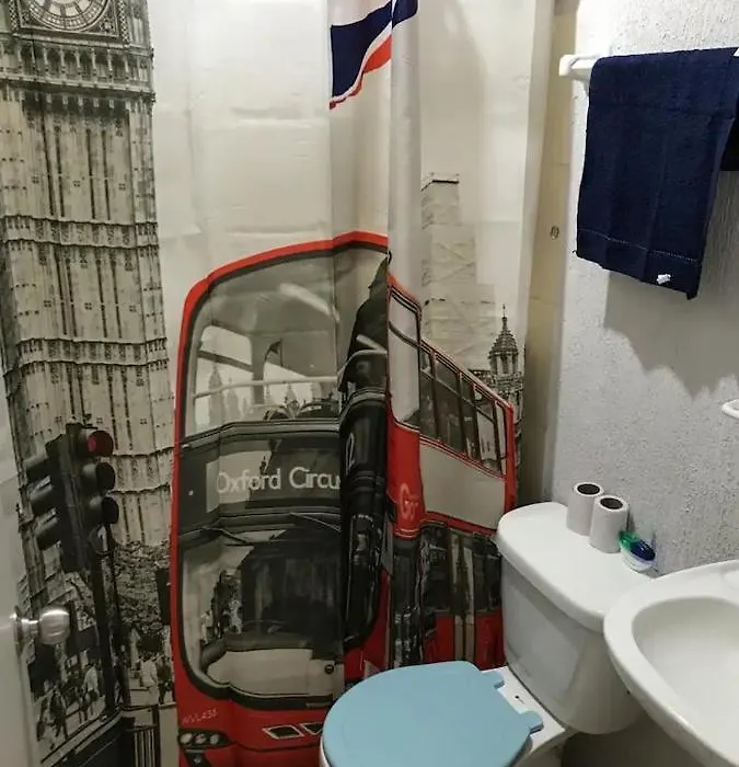 Departamento Cerca De Aeropuerto, Al Sur De La Ciudad-1