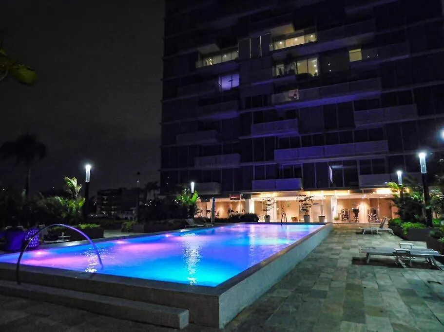 Increible Apartamento Con Vista Panoramica.-1