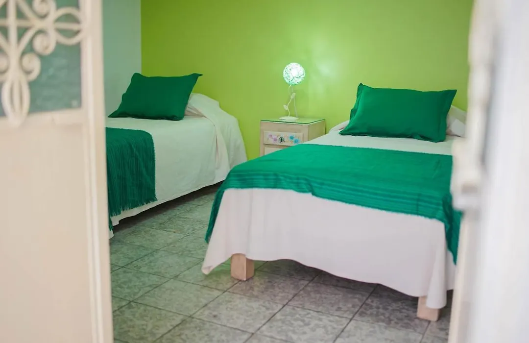 Hostal Tlaquepaque-1