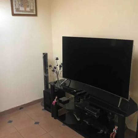 Espaciosa Casa Super Bien Ubicada En Guadalajara-2