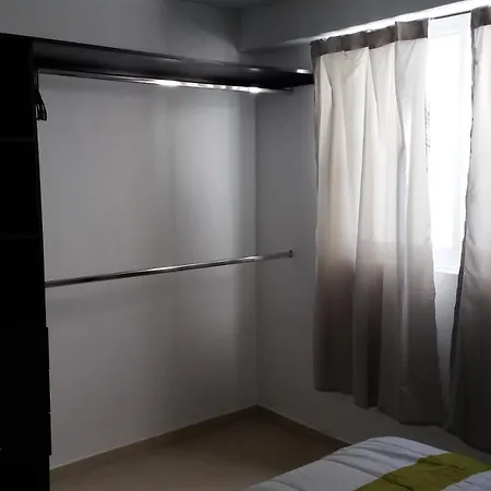 Casa Zona Iteso, Expo, Plaza del Sol, 4 habitaciones 8 huespedes / compartida-2