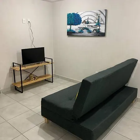 Apartamento Minimalista En Zona Muy Centrica De Guadalajara-2