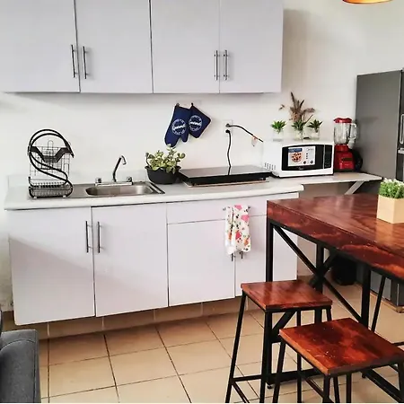 Exclusive Bugambilias Lukasa Home, Alberca & Airhockey-3