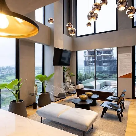 Beautiful Apartment With Pool And Gym-3