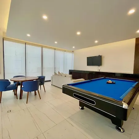 Moderno, Piscina, Gym ,-2