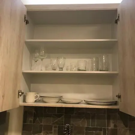 Hermoso Estudio 3, Super Ubicado En Providencia-2