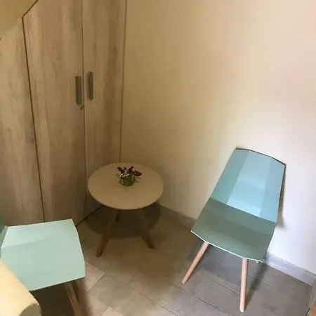 Hermoso Estudio 4, Super Ubicado En Providencia-3