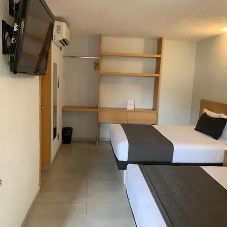 Hotel Emperador Centro Guadalajara Y Remodelado-3
