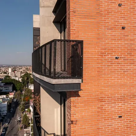 Paradise Flat Witgdl-3