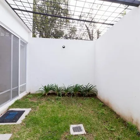 Casa Para Grupos Grandes Por El Iteso-3