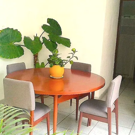 Casa Canario Hostel-2