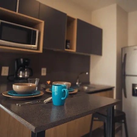 Livup Suites En Zona Iteso-2