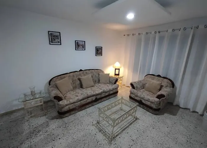 Casa Amplia Cerca De Expo Guadalajara Villa