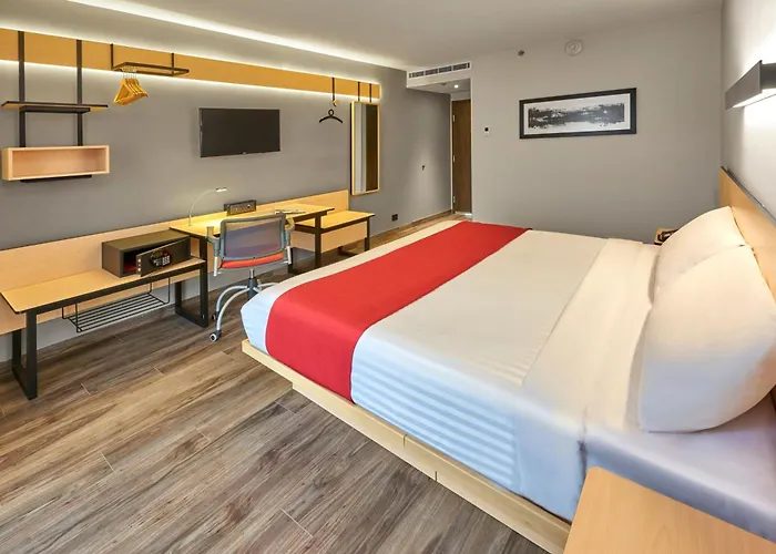 City Express Plus By Marriott Guadalajara Palomar