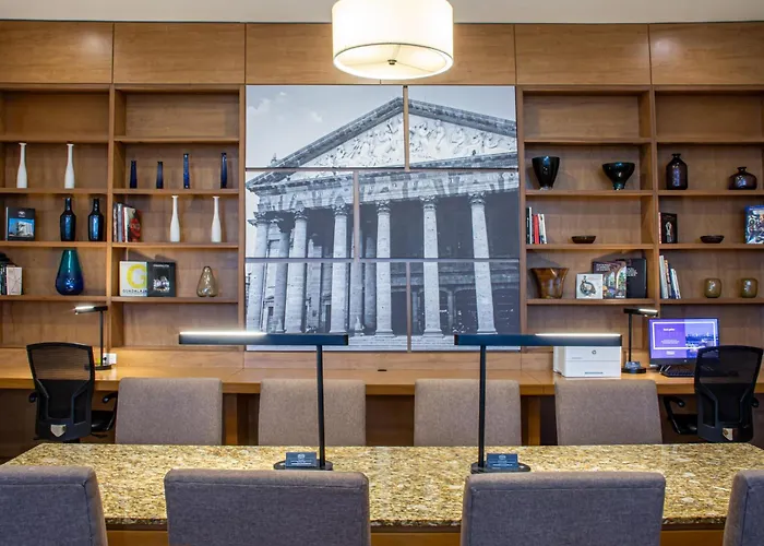 Hotel Hampton By Hilton Guadalajara Expo